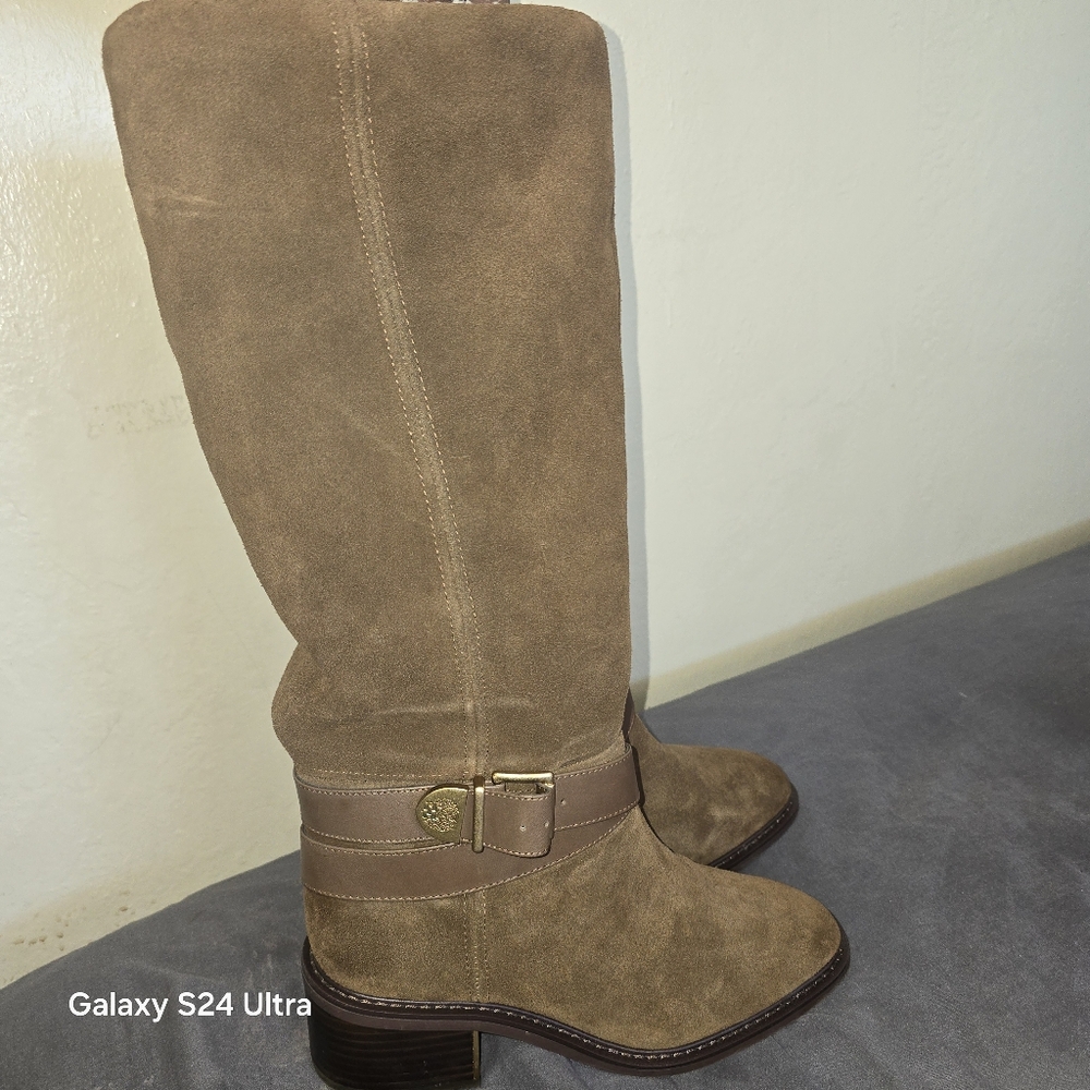 Vince Camuto Women’s Gini, Brown Knee High Boots, Size 9.5